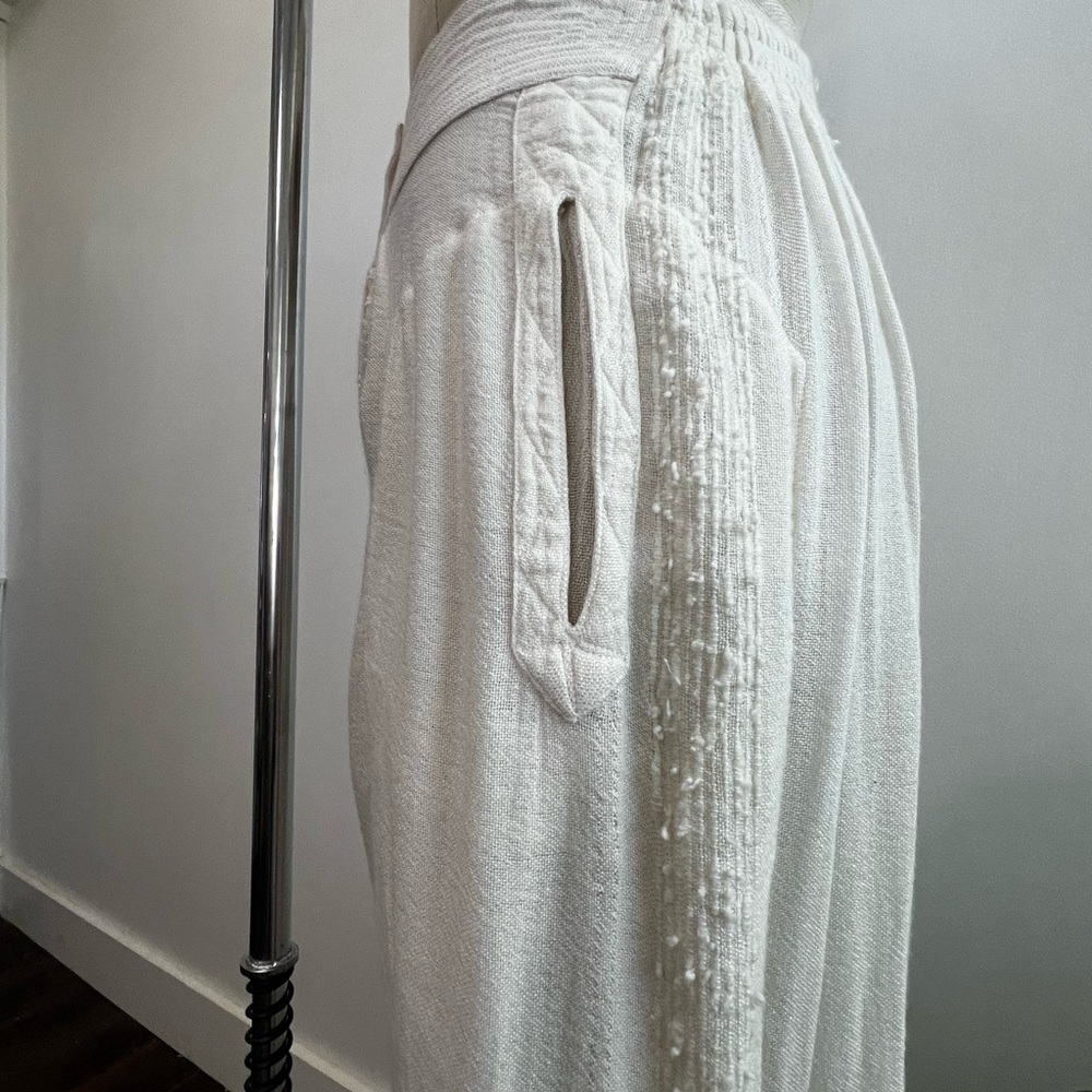 Soft Flowy White Vintage High waisted pants